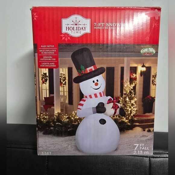 Holiday Time Airblown Inflatable Snowman with Candy Cane 7 Feet Yard Decor, New - Picture 4 of 6